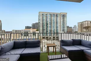 250 Pharr Rd NE, Atlanta, GA 30305 - Photo 10