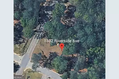 1302 Riverside Dr, Waycross, GA 31501 - Photo 2