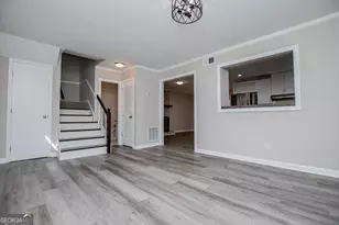 541 N White St Unit 11, Carrollton, GA 30117 - Photo 10