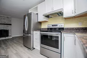 541 N White St Unit 11, Carrollton, GA 30117 - Photo 20