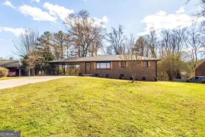 3253 Shadowridge Drive SW, Marietta, GA 30008 - Photo 2