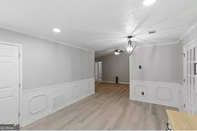 621 Maple Drive, Riverdale, GA 30274 - Photo 8