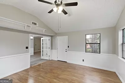 621 Maple Drive, Riverdale, GA 30274 - Photo 10