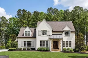 688 Crescent River Pass, Suwanee, GA 30024 - Photo 2