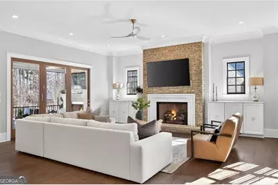 688 Crescent River Pass, Suwanee, GA 30024 - Photo 8