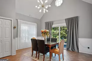 131 Pecan Lake, Sharpsburg, GA 30277 - Photo 6