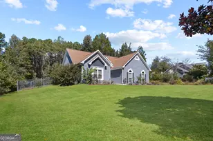 131 Pecan Lake, Sharpsburg, GA 30277 - Photo 2