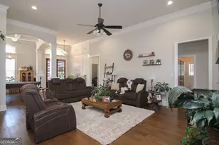 912 Abingdon Cove, Bonaire, GA 31005 - Photo 4