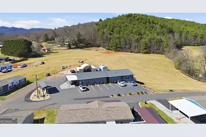 121 N Gemstone Avenue, Franklin, NC 28734 - Photo 28