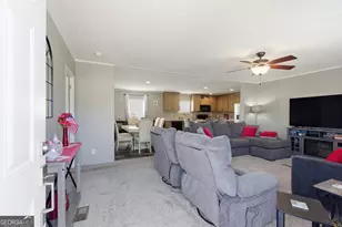 121 N Gemstone Ave, Franklin, NC 28734 - Photo 6