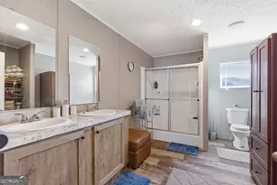 121 N Gemstone Ave, Franklin, NC 28734 - Photo 16