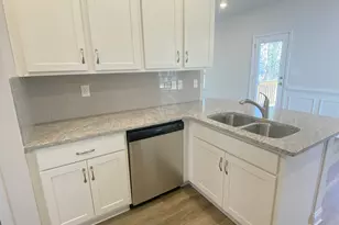 210 Laney Dr, Carrollton, GA 30117 - Photo 10