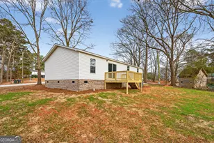720 Woodland Cir, Loganville, GA 30052 - Photo 4