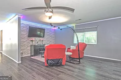 518 Cooley Drive, Sandersville, GA 31082 - Photo 12