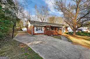 90 Jonathan Rd, Riverdale, GA 30274 - Photo 2