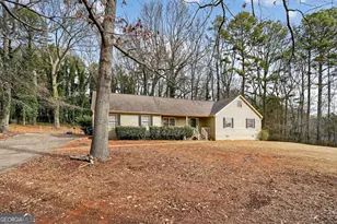6344 Deshong Dr, Lithonia, GA 30058 - Photo 2