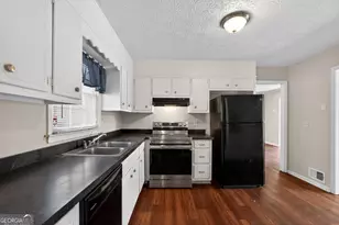 6344 Deshong Dr, Lithonia, GA 30058 - Photo 18