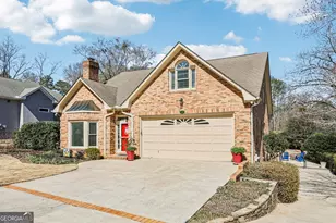 115 Orchard Creek Dr, Athens, GA 30606 - Photo 2