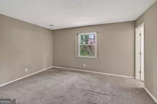 1015 Nimblewood Way, Stone Mountain, GA 30088 - Photo 16