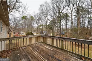 205 Pineknoll Ct, Ellenwood, GA 30294 - Photo 6