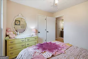 414 Hemlock Dr, Lawrenceville, GA 30046 - Photo 12