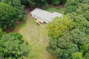 922 Linch Rd, Senoia, GA 30276 - Photo 46