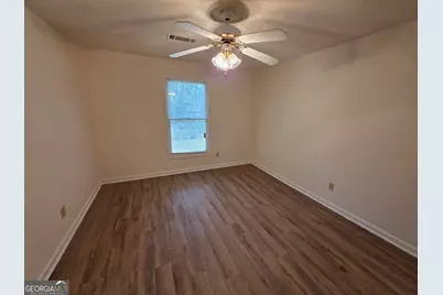 370 Williamsburg Way, Fayetteville, GA 30214 - Photo 6