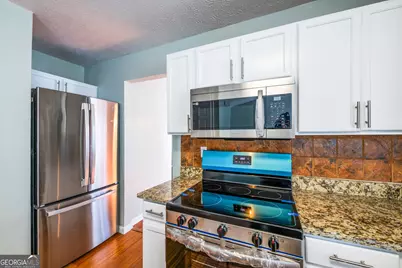 1382 Stoneleigh Way, Stone Mountain, GA 30088 - Photo 18