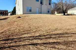 9154 Claude Ct, Jonesboro, GA 30238 - Photo 4