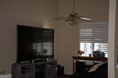 5718 Hidden Brook Circle, Atlanta, GA 30349 - Photo 8