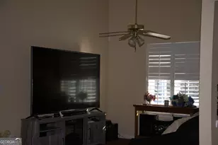 5718 Hidden Brook Cir, Atlanta, GA 30349 - Photo 8