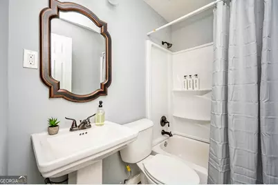 3222 Jamaica Road NW, Atlanta, GA 30318 - Photo 10