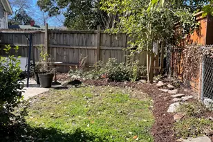 200 S Jackson St, Hartwell, GA 30643 - Photo 1