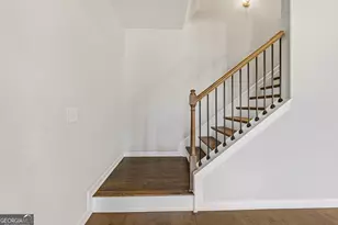 2001 Hereford Ln, Columbus, GA 31904 - Photo 2