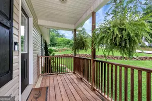 152 Russ Cir, Clarkesville, GA 30523 - Photo 6