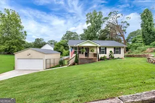 152 Russ Cir, Clarkesville, GA 30523 - Photo 1