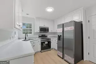 424 S Pine Hill Rd, Griffin, GA 30224 - Photo 8