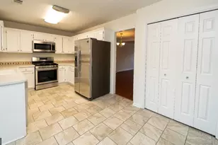 995 Westwell Run, Johns Creek, GA 30022 - Photo 8