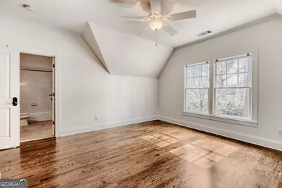 8 W Wieuca Road NE, Atlanta, GA 30342 - Photo 18