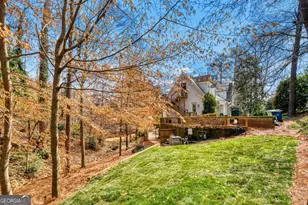 8 W Wieuca Rd NE, Atlanta, GA 30342 - Photo 26