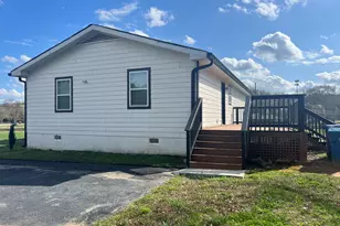 318 Willowwind Dr, Loganville, GA 30052 - Photo 18