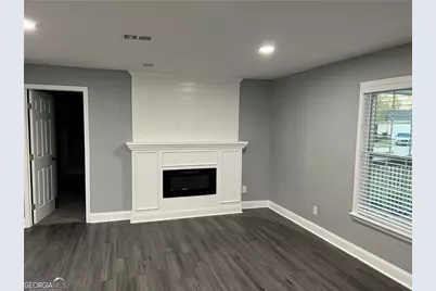 318 Willowwind Drive, Loganville, GA 30052 - Photo 4