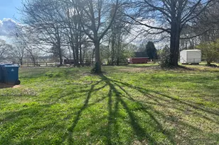 318 Willowwind Dr, Loganville, GA 30052 - Photo 20