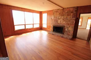 147 W Highland St, Blue Ridge, GA 30513 - Photo 12