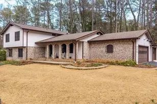 5087 Antelope Ln, Smoke Rise, GA 30087 - Photo 2