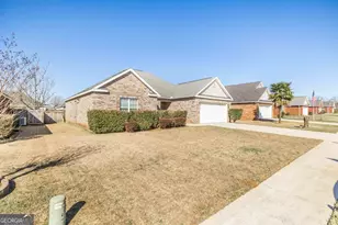 118 Manchester Ln, Byron, GA 31008 - Photo 4