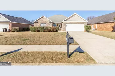 118 Manchester Lane, Byron, GA 31008 - Photo 2