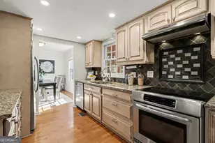 2820 Briarglen Dr, Atlanta, GA 30340 - Photo 8