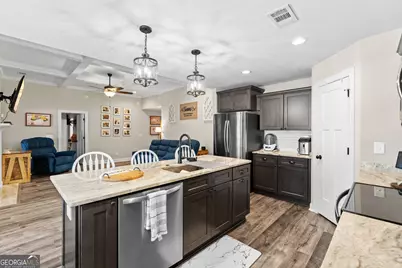 300 Kendall Court, Perry, GA 31069 - Photo 12