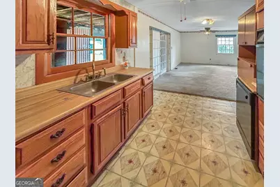 333 Clairmont Drive, Warner Robins, GA 31088 - Photo 14